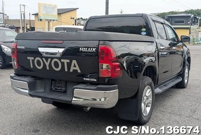 Toyota Hilux in Black for Sale Image 2
