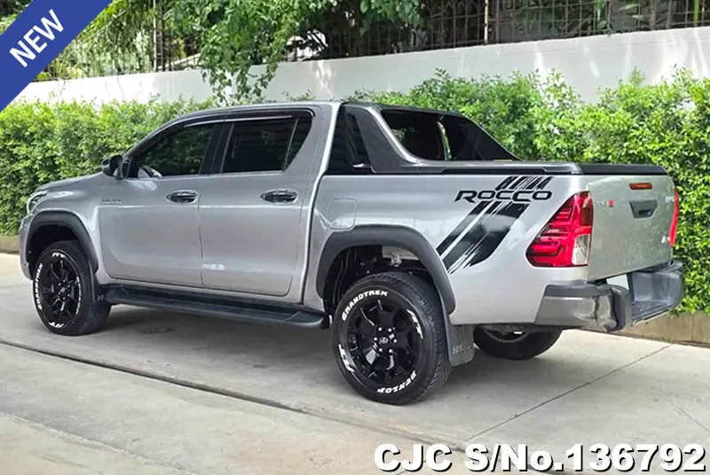 Toyota Hilux in Silver for Sale Image 1