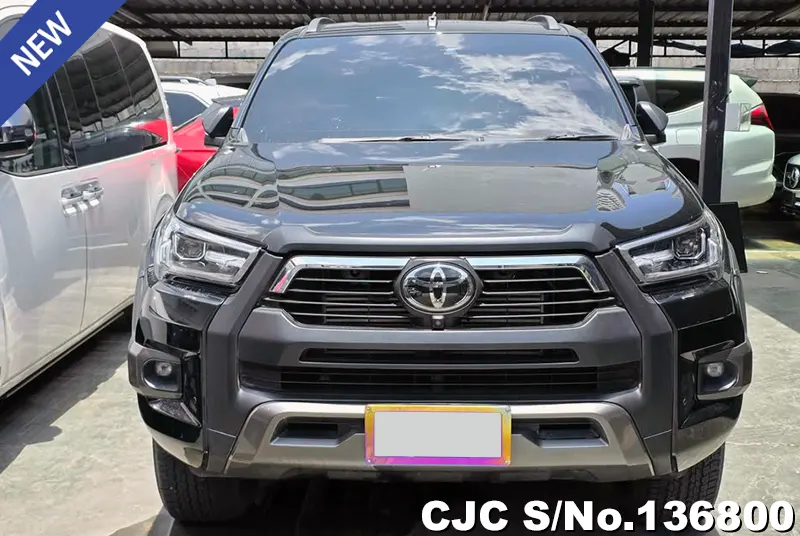 Toyota Hilux in Black for Sale Image 4