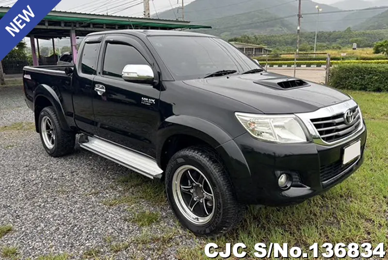 Toyota Hilux in Black for Sale Image 0