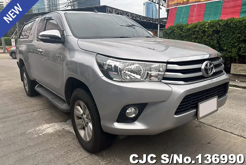 Toyota Hilux in Silver for Sale Image 0