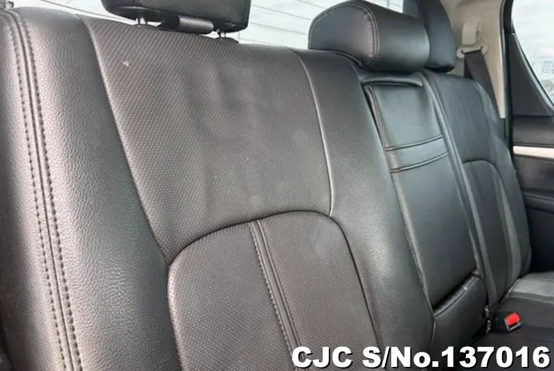 Toyota Hilux in Black for Sale Image 16