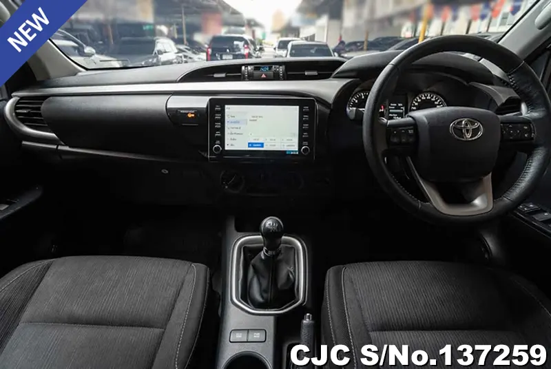 Toyota Hilux in Gray for Sale Image 6