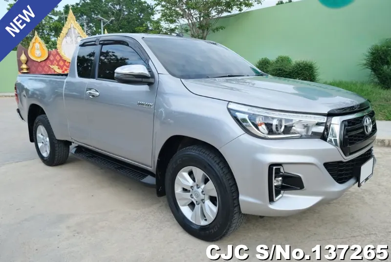 Toyota Hilux in Silver for Sale Image 0