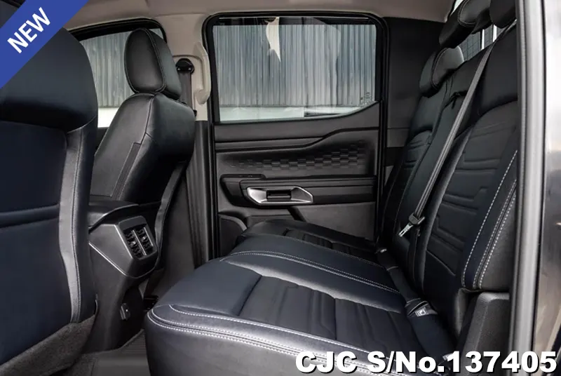 Ford Ranger in Black for Sale Image 12
