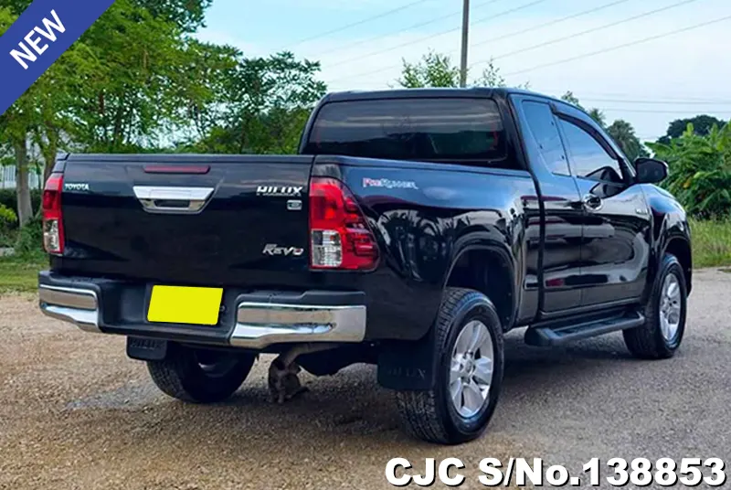 Toyota Hilux in Black for Sale Image 2