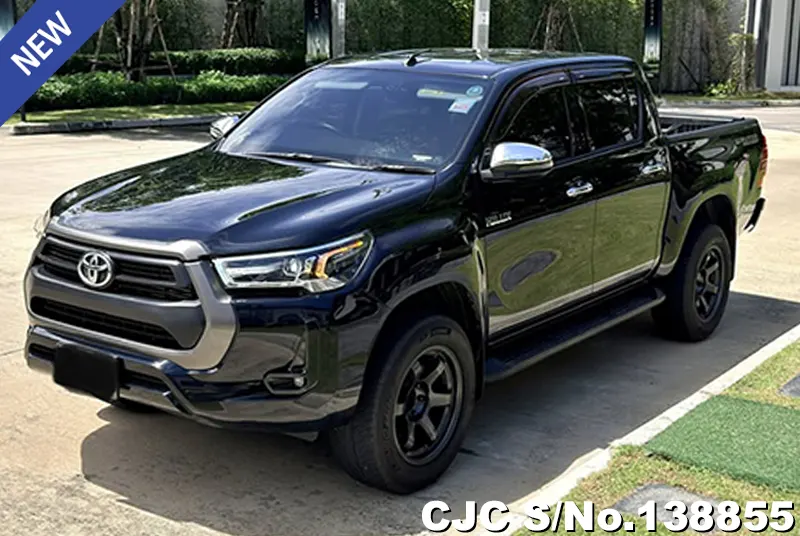 Toyota Hilux in Black for Sale Image 3