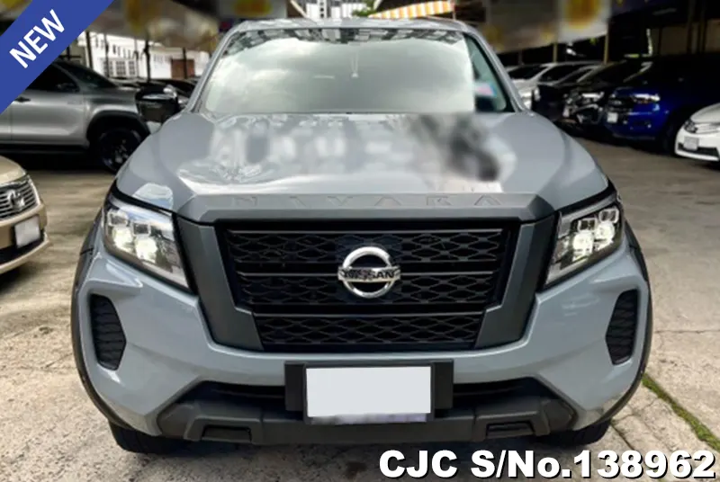 Nissan Navara in Stealth Grey for Sale Image 4