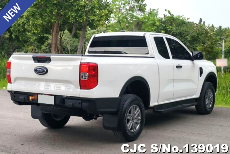 Ford Ranger in White for Sale Image 2