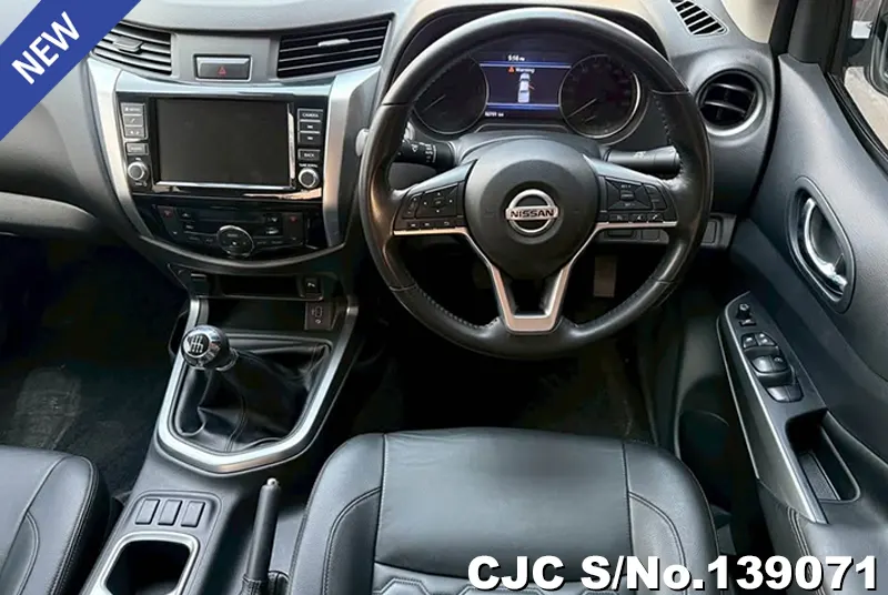 Nissan Navara in White for Sale Image 5