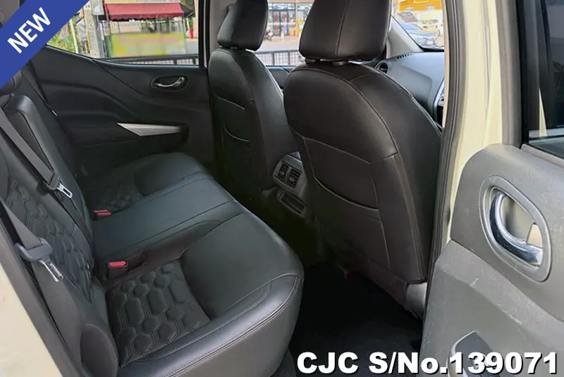 Nissan Navara in White for Sale Image 7