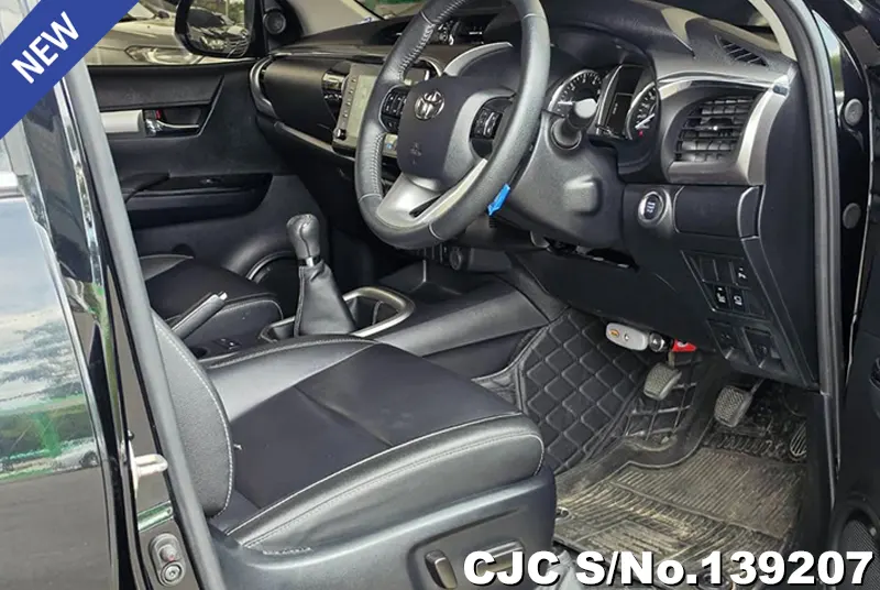 Toyota Hilux in Black for Sale Image 10