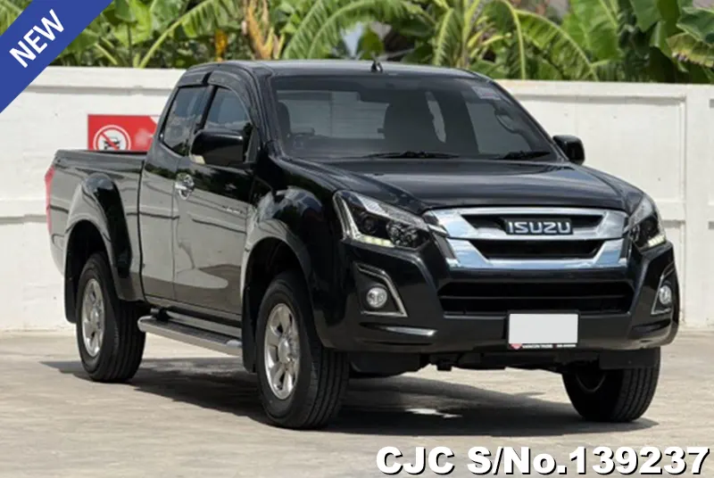 Isuzu D-Max in Black for Sale Image 0