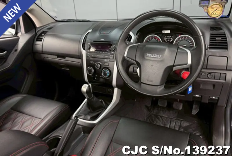 Isuzu D-Max in Black for Sale Image 6