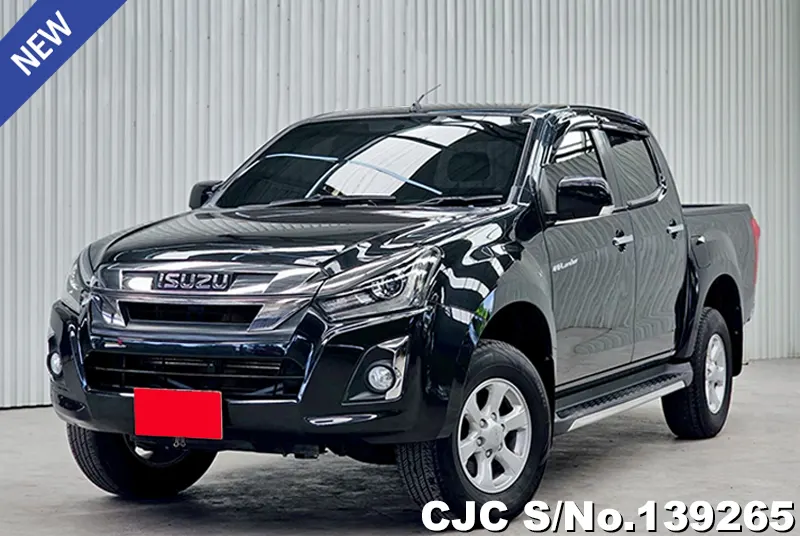 Isuzu D-Max in Black for Sale Image 3