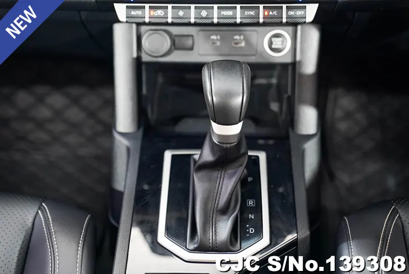 Mitsubishi Triton in Gray for Sale Image 15