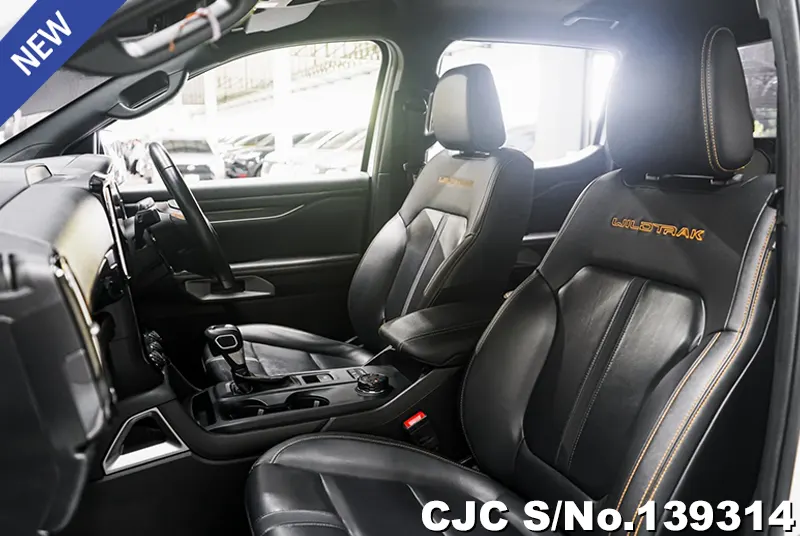 Ford Ranger in White for Sale Image 12